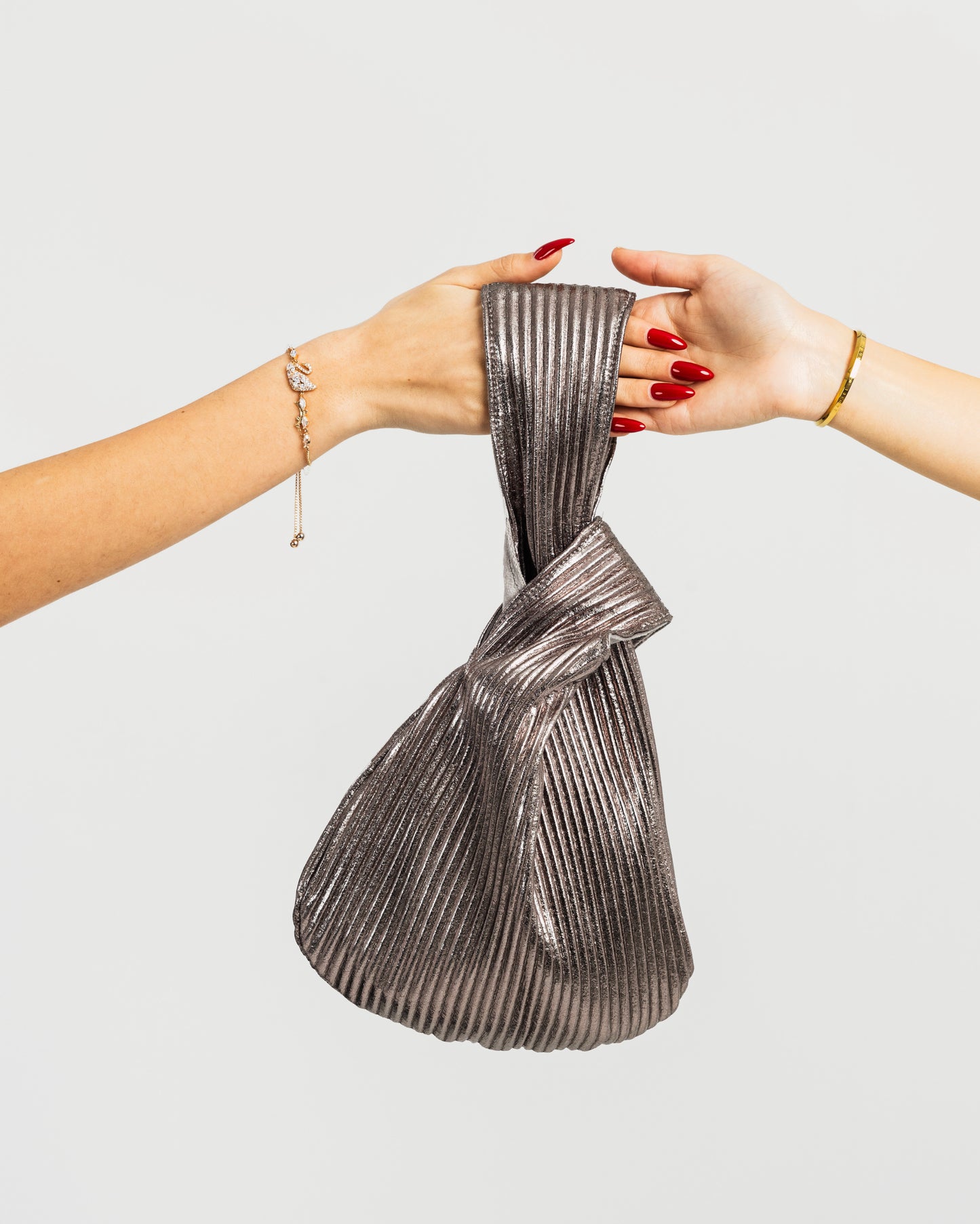 Eclat Knot Bag