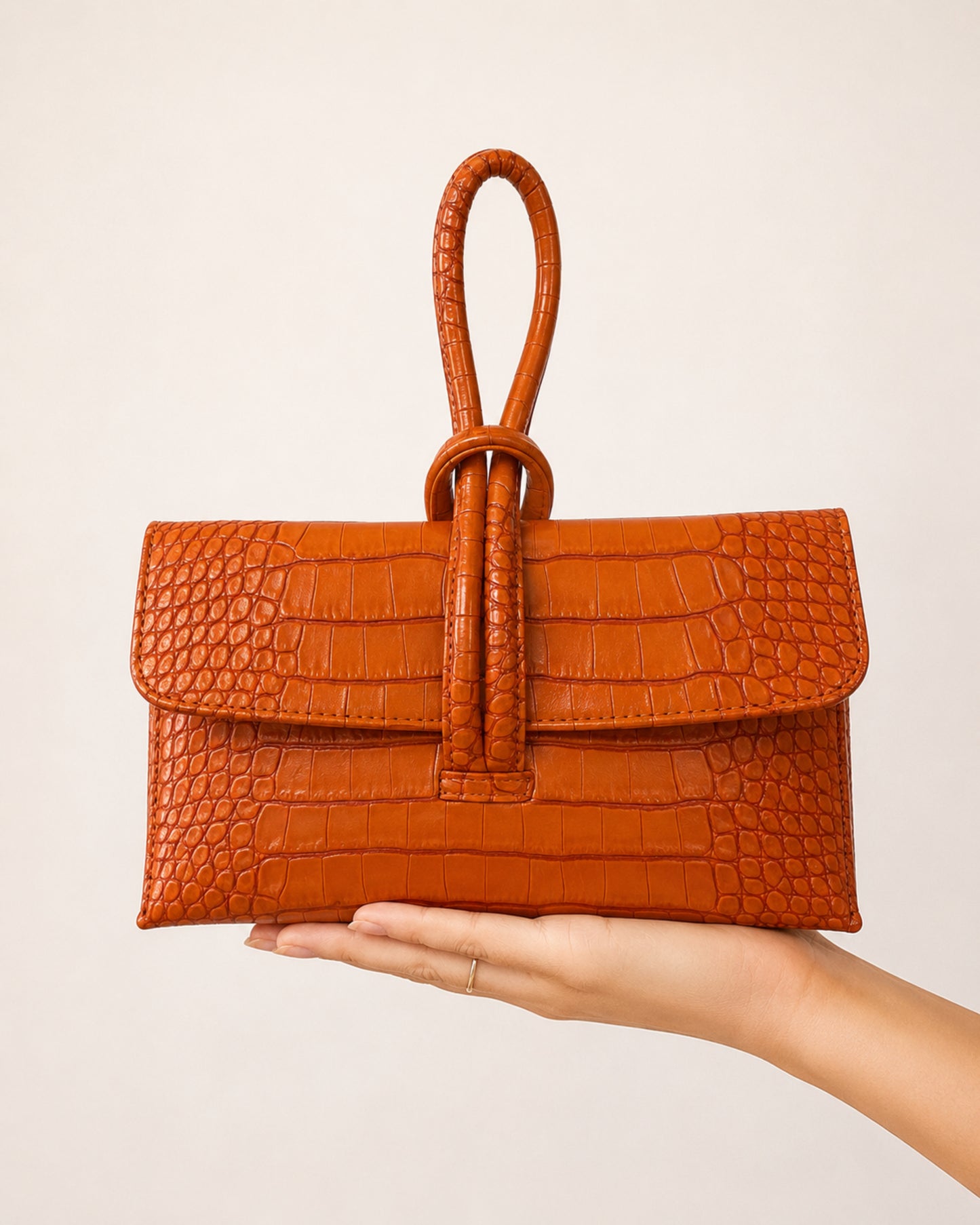 Joie Croc Clutch